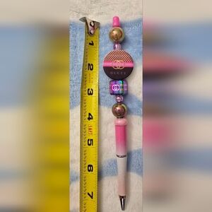 Xtra Long Hand Beaded Lux Pen with an Ink Refill Cartridge